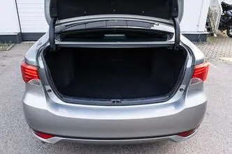 Toyota Avensis, 1.8, 107 kW, bensiin, automaat, esivedu