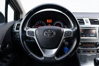 Toyota Avensis, 1.8, 107 kW, bensiin, automaat, esivedu
