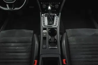 Volkswagen Passat, 2.0, 110 kW, diesel, automatic, front-wheel drive