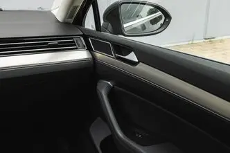Volkswagen Passat, 2.0, 110 kW, diesel, automatic, front-wheel drive