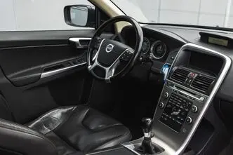 Volvo XC60, 2.4, 118 kW, diesel, manual, four-wheel drive