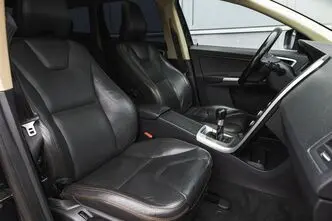 Volvo XC60, 2.4, 118 kW, diesel, manual, four-wheel drive