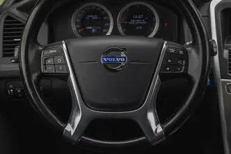 Volvo XC60, 2.4, 118 kW, diesel, manual, four-wheel drive