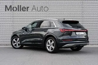 Audi e-tron, 300 kW, elekter, automaat, nelikvedu
