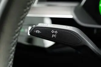 Audi e-tron, 300 kW, elekter, automaat, nelikvedu