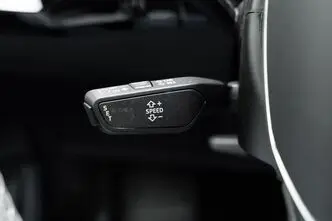 Audi e-tron, 300 kW, elekter, automaat, nelikvedu