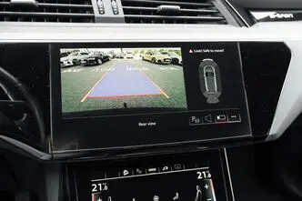 Audi e-tron, 300 kW, elekter, automaat, nelikvedu