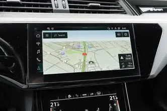 Audi e-tron, 300 kW, elekter, automaat, nelikvedu