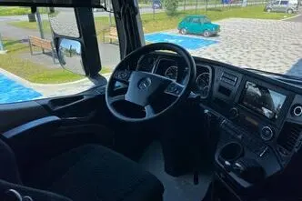 Mercedes-Benz Actros, 12.8, 330 kW, diisel, tagavedu