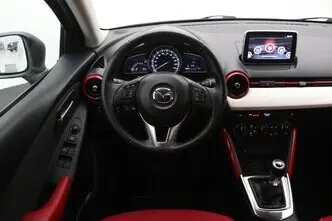Mazda 2, 1.5, 66 kW, petrol, manual, front-wheel drive