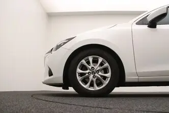 Mazda 2, 1.5, 66 kW, petrol, manual, front-wheel drive