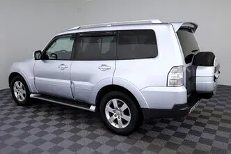 Mitsubishi Pajero, 3.2, 169 kW, diisel, automaat, nelikvedu