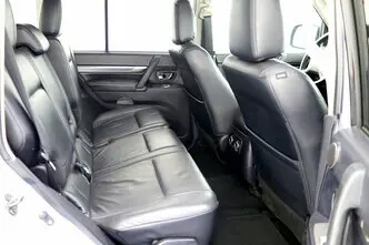 Mitsubishi Pajero, 3.2, 169 kW, diisel, automaat, nelikvedu