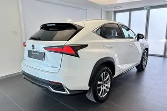 Lexus NX 300h, 2.5, 114 kW, hybrid, automatic, four-wheel drive