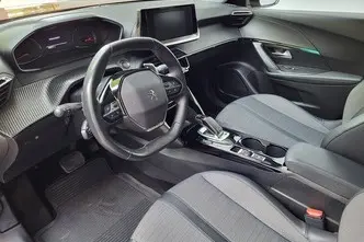 Peugeot 2008, 1.2, 96 kW, бензин, автомат, передний привод