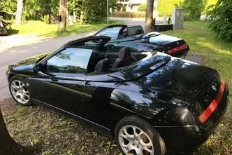 Alfa Romeo Spider, 1.8, 107 kW, petrol, manual, front-wheel drive