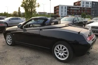 Alfa Romeo Spider, 1.8, 107 kW, petrol, manual, front-wheel drive