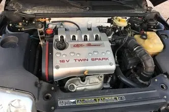 Alfa Romeo Spider, 1.8, 107 kW, petrol, manual, front-wheel drive