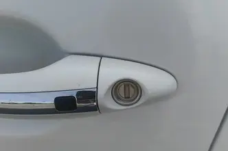 Kia Optima, bensiin, automaat, esivedu