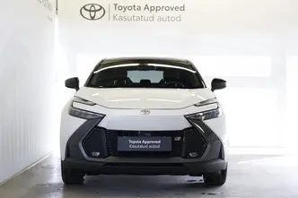 Toyota C-HR, 2.0, 112 kW, hybrid, automatic, four-wheel drive