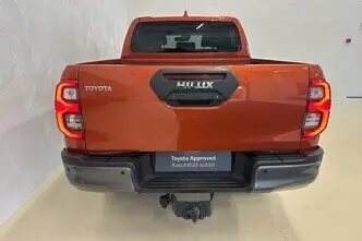 Toyota Hilux, 2.8, 150 kW, diesel, automatic, four-wheel drive