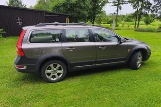 Volvo XC70, 2.4, 136 kW, diesel, automatic, four-wheel drive