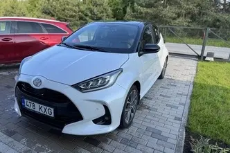 Toyota Yaris, 1.5, 68 kW, hübriid, automaat, esivedu
