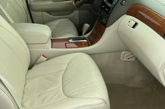 Lexus LS 430, 4.3, 207 kW, bensiin, automaat, tagavedu