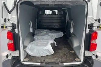 Peugeot Expert, 2.0, 106 kW, diisel, automaat, esivedu