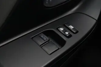 Toyota Yaris, 1.5, 54 kW, hübriid, automaat, esivedu