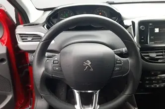 Peugeot 2008, 1.2, 61 kW, bensiin, manuaal, esivedu