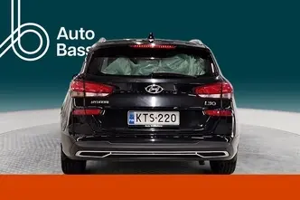 Hyundai i30, 1.5, 117 kW, hybrid, automatic, front-wheel drive