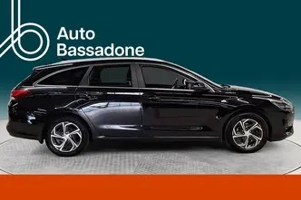 Hyundai i30, 1.5, 117 kW, hybrid, automatic, front-wheel drive