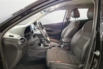 Hyundai i30, 1.5, 117 kW, hybrid, automatic, front-wheel drive