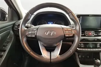 Hyundai i30, 1.5, 117 kW, hybrid, automatic, front-wheel drive