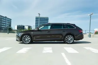 Škoda Superb, 2.0, 140 kW, diesel, automatic, four-wheel drive