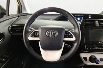Toyota Prius, 1.8, 72 kW, hybrid, automatic, front-wheel drive