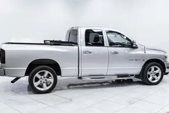 Dodge RAM, 4.7, 172 kW, petrol, automatic, rear-wheel drive