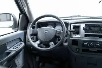 Dodge RAM, 4.7, 172 kW, petrol, automatic, rear-wheel drive