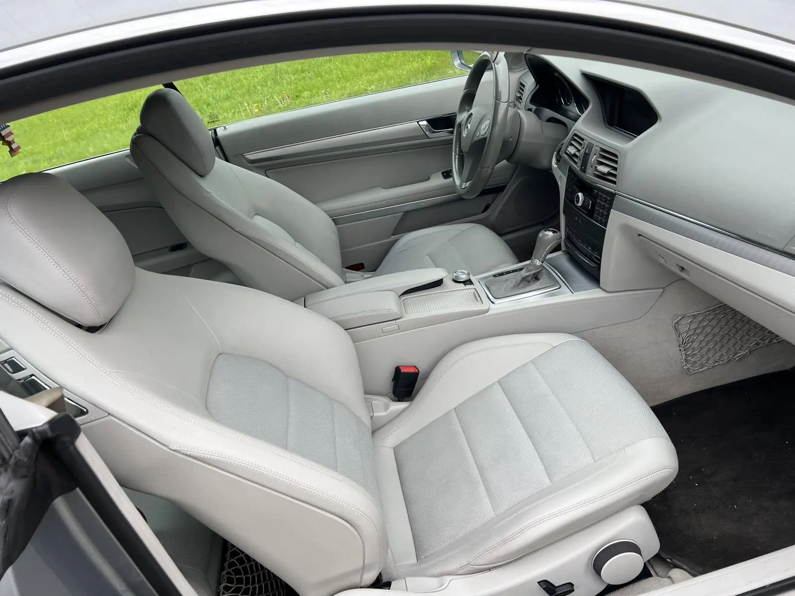 Mercedes-Benz E 250, 2.1, 150 kW, diisel, automaat, tagavedu