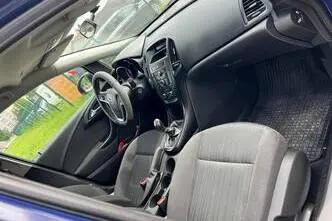 Opel Astra, 1.4, 103 kW, bensiin, manuaal, esivedu