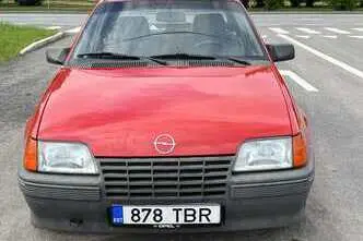 Opel Kadett, 1.6, 55 kW, bensiin, manuaal, esivedu