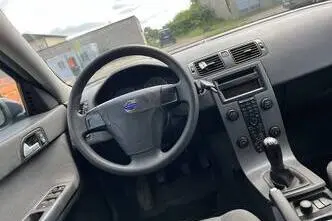 Volvo S40, 1.8, 92 kW, bensiin, manuaal, esivedu