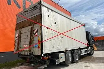 Mercedes-Benz Actros, 265 kW, diesel, automatic