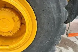 Volvo A 30 G 6x6, 264 kW, дизель