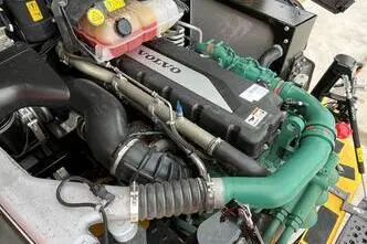 Volvo A 30 G 6x6, 264 kW, дизель