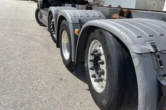 Scania R580, 427 kW, diesel, automatic
