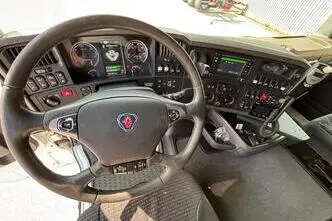 Scania R580, 427 kW, diesel, automatic