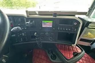 Scania R560, 412 kW, diesel, automatic