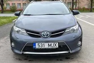 Toyota Auris, 1.8, 73 kW, hübriid, automaat, esivedu